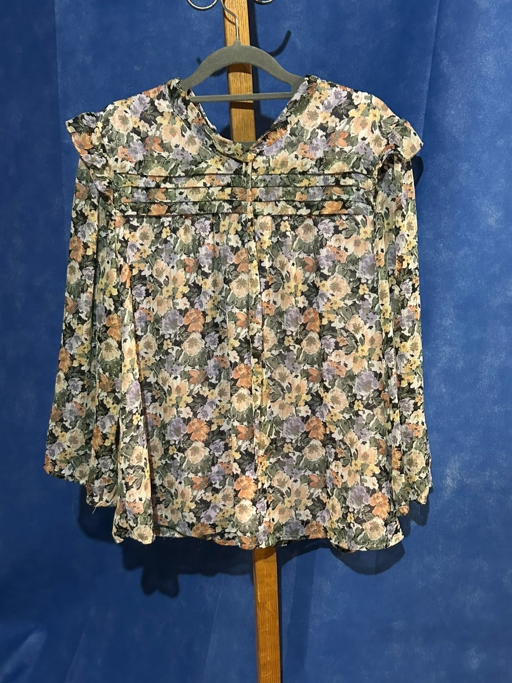 Floral Puff-Sleeve Blouse in Pastel Multi-Color
